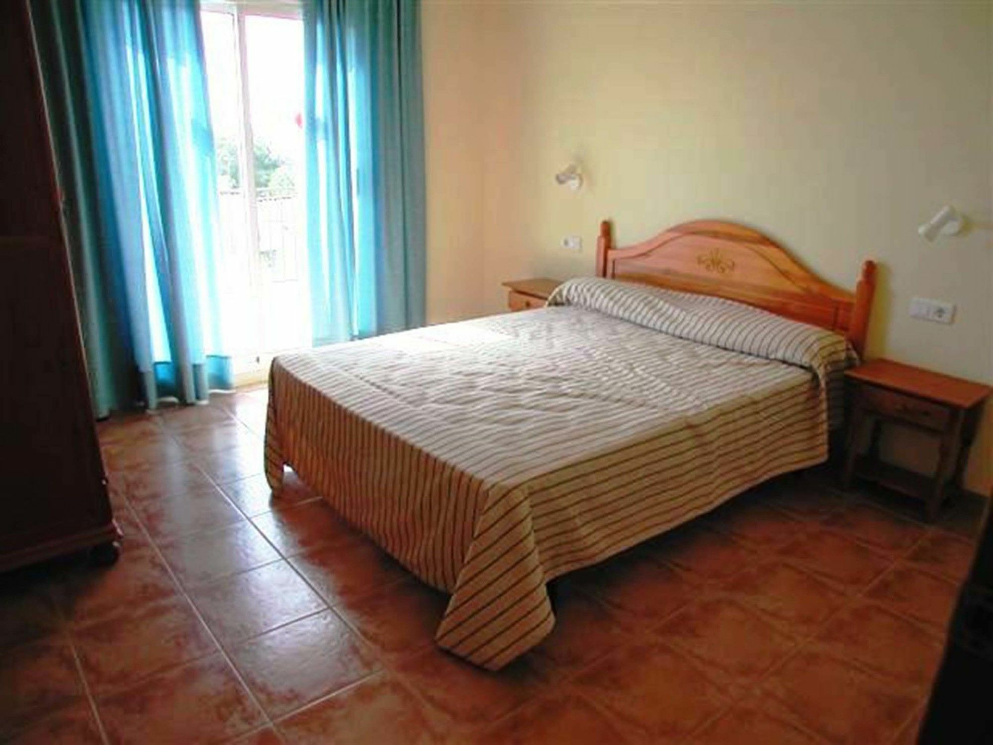 Rvhotels Apartamentos Torre Vella L'Estartit Extérieur photo